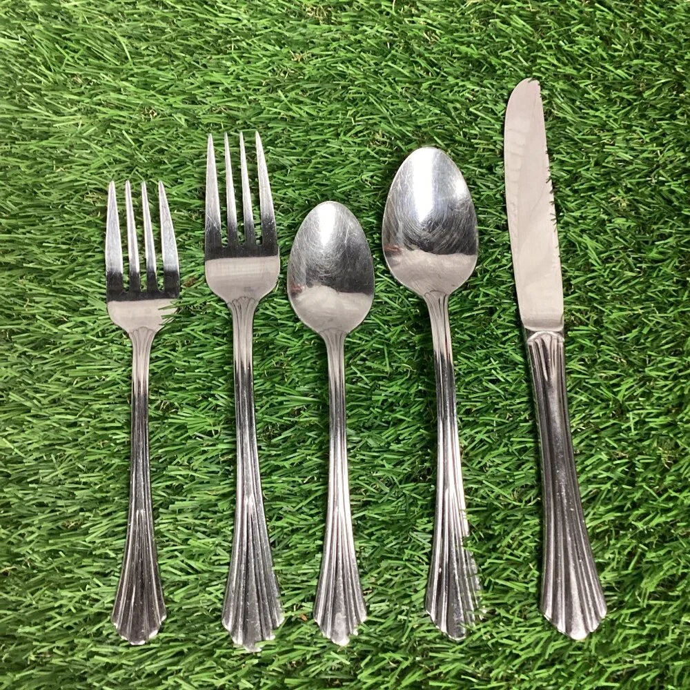Oneida Dublin Flatware Set 33 pieces